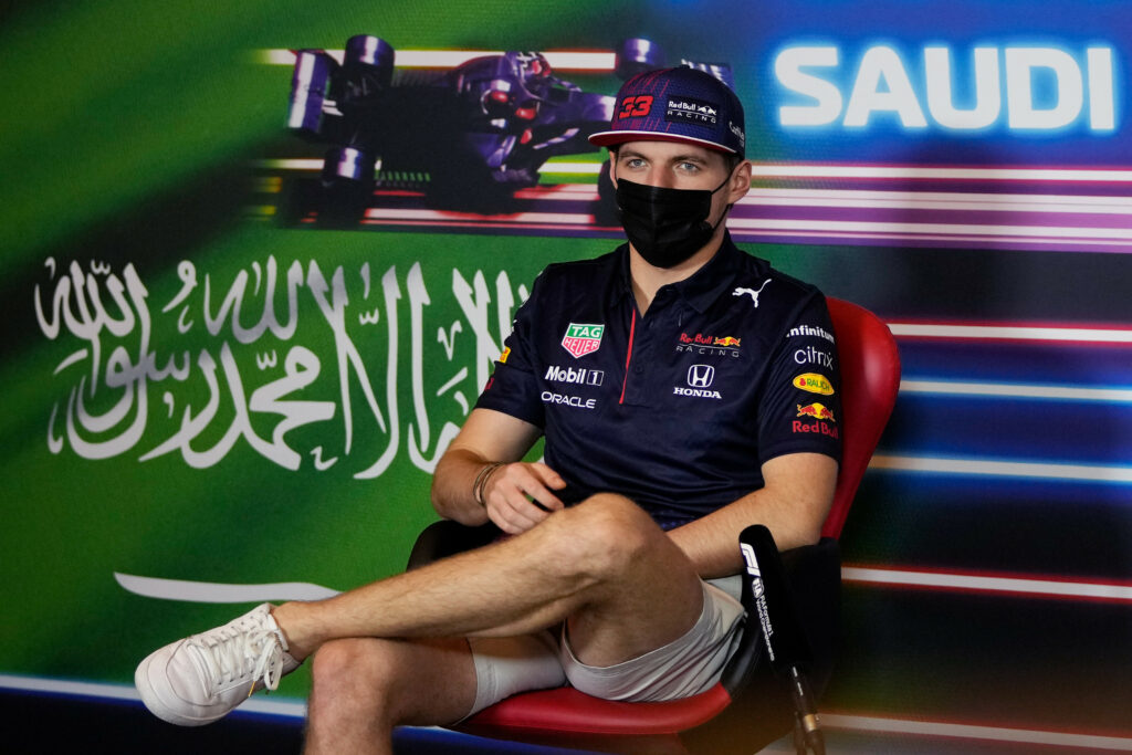 A la veille d’un week-end décisif, Verstappen est toujours aussi détendu