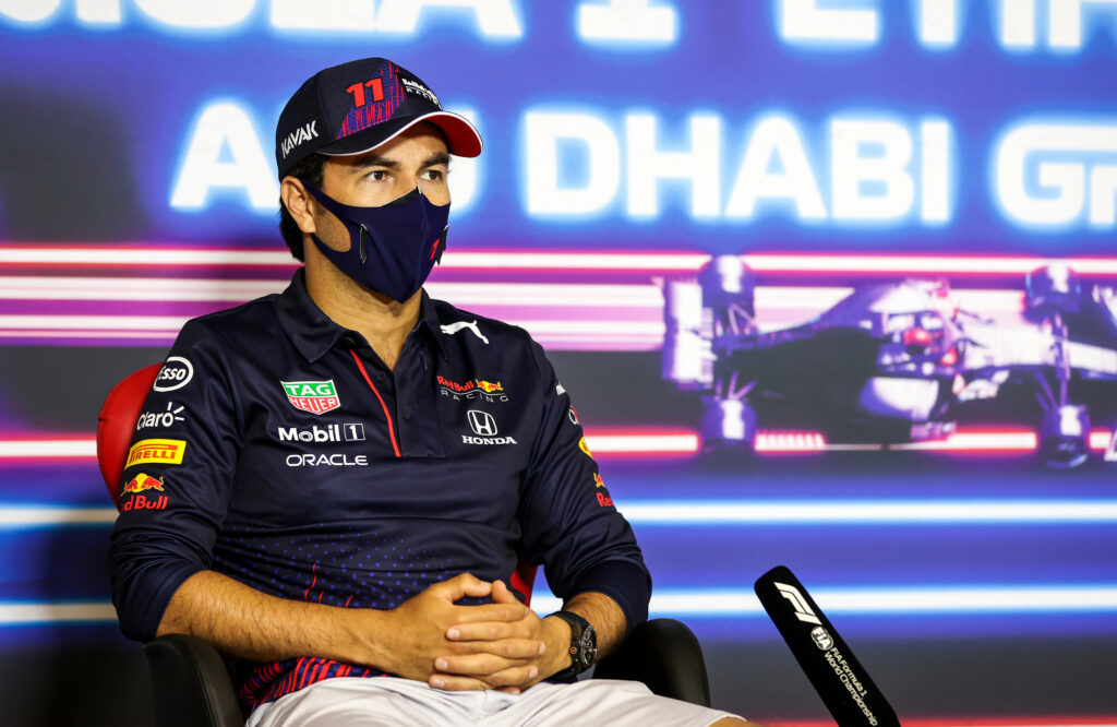 Perez et Bottas prêts à soutenir leurs coéquipiers respectifs