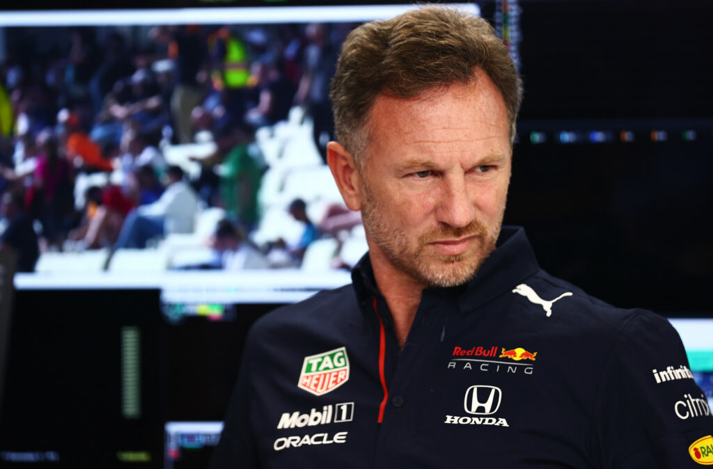 Horner donne l’avantage à Mercedes avant les qualifications