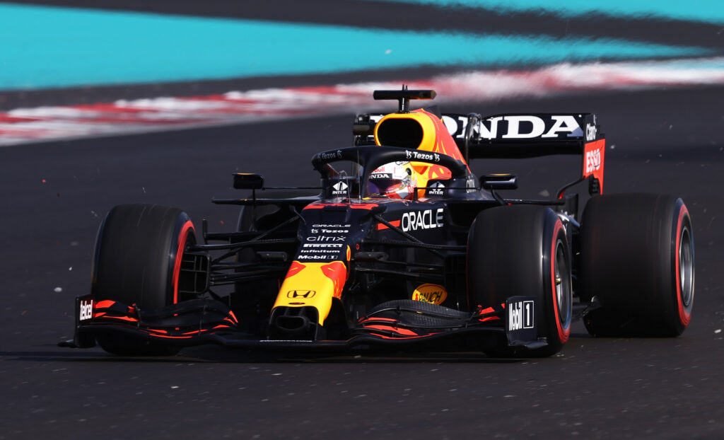 Verstappen encouragé par son rythme de course ce vendredi