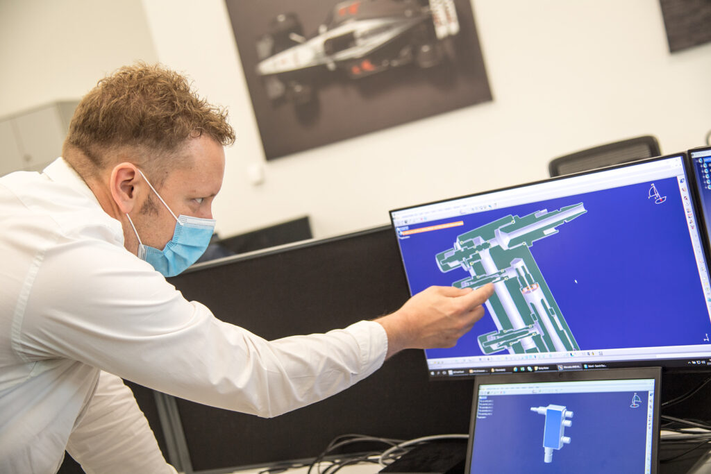 Un accord trouvé entre Mercedes et Red Bull pour le transfert d’Hodgkinson