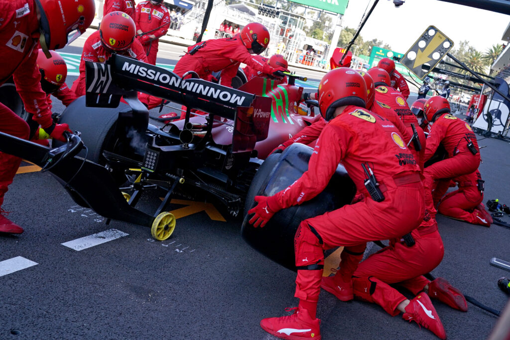 Marko prédit une ou deux victoires pour Ferrari en 2022