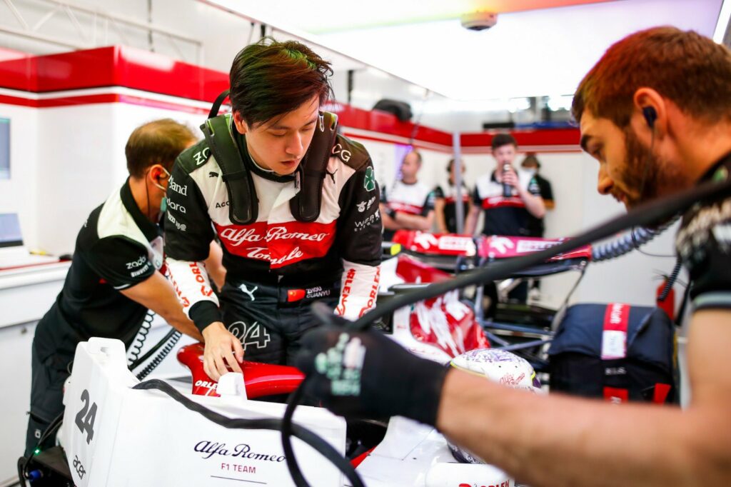 Guanyu Zhou pénalisé au GP d’Arabie Saoudite