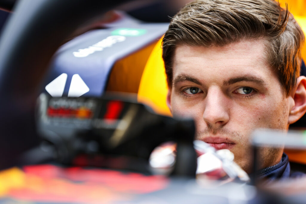 Un développement constant sera la clé en 2022 selon Verstappen