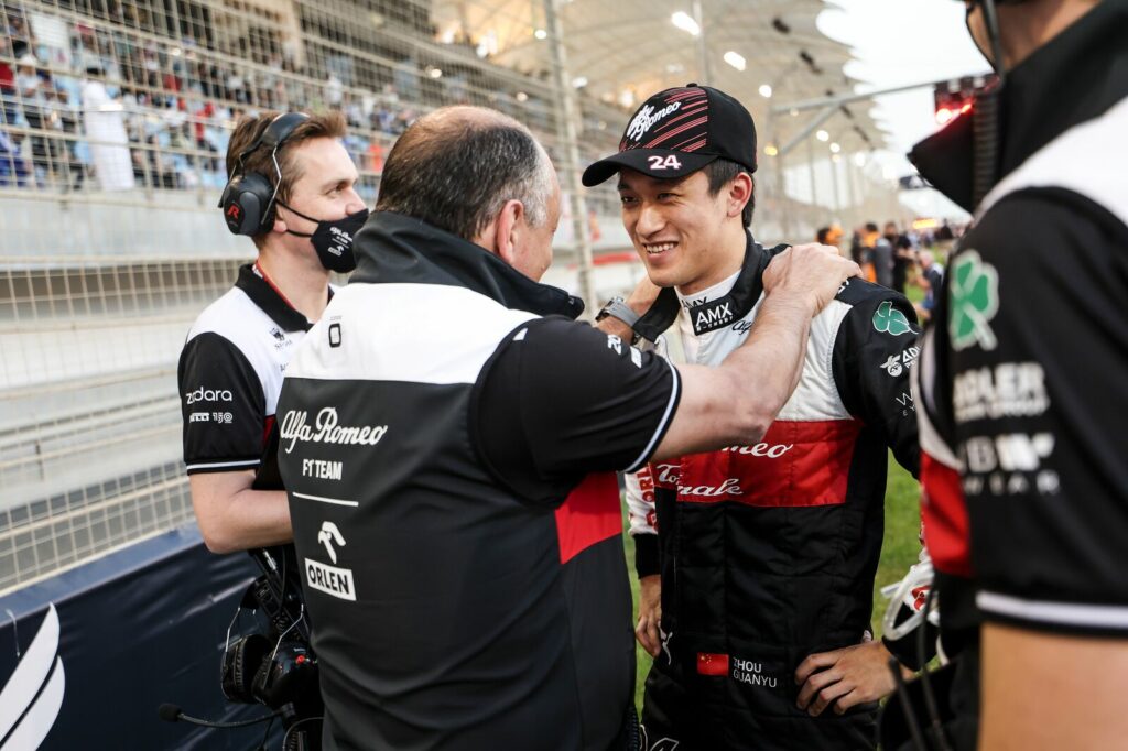 Le Chinois Zhou a prouvé qu’il mérite sa place en F1