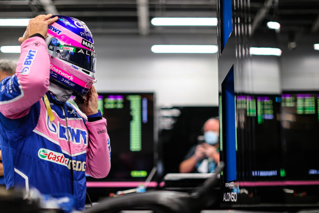 Alonso se défend après son duel avec Ocon à Djeddah