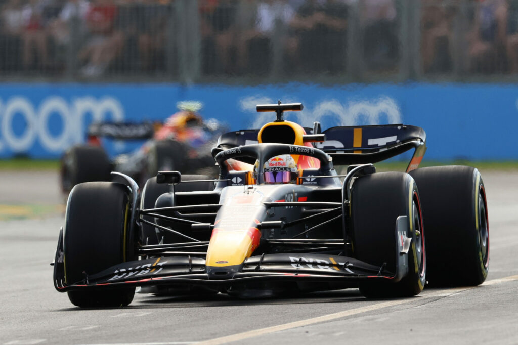 Abandon de Verstappen : le moteur hors de cause selon Horner