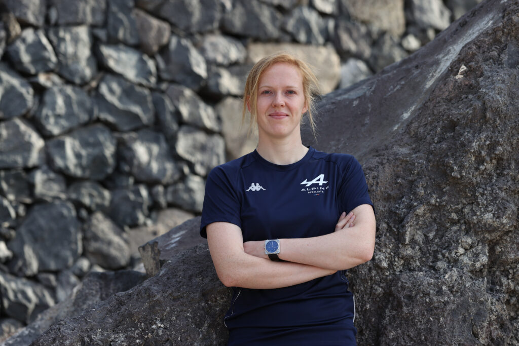 Alice Powell rejoint l’Alpine Academy en tant que mentor pour les pilotes
