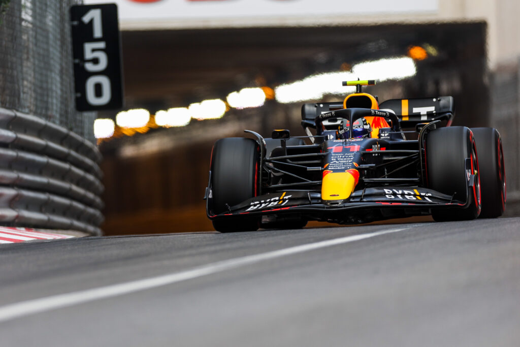 Nouvelle boîte de vitesses pour Sainz et Perez avant le départ à Monaco