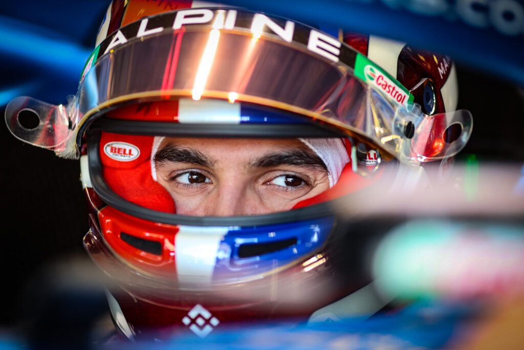 Esteban Ocon apporte son soutien à Hamilton