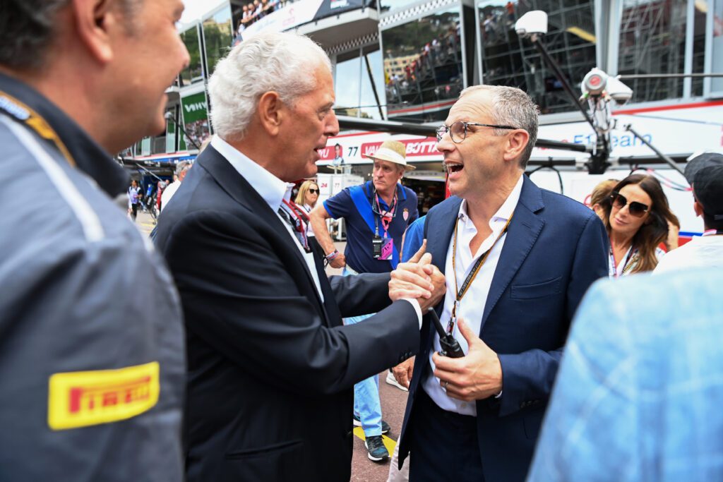 Le PDG de la F1 en visite en Afrique du Sud