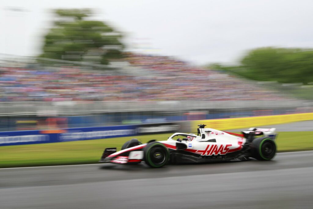 Les deux pilotes Haas dans le top dix sur la grille au Canada