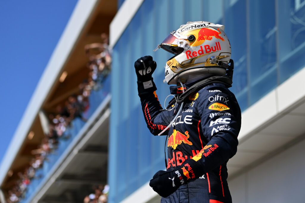 Webber voit Red Bull et Verstappen dominer le reste de la saison 2022