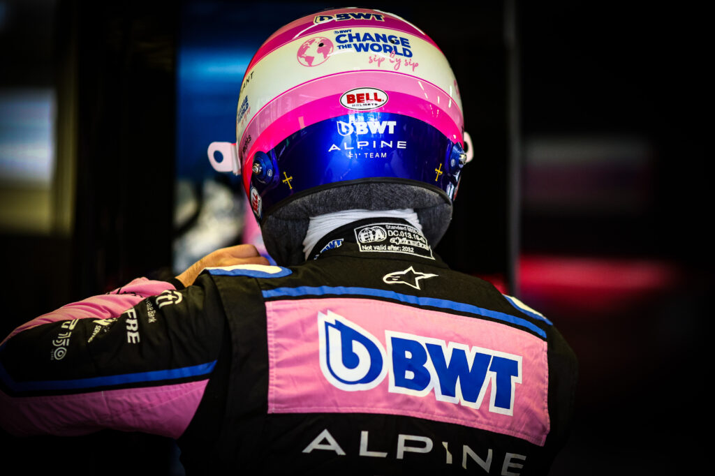 Fernando Alonso pénalisé sur la grille de départ en Autriche