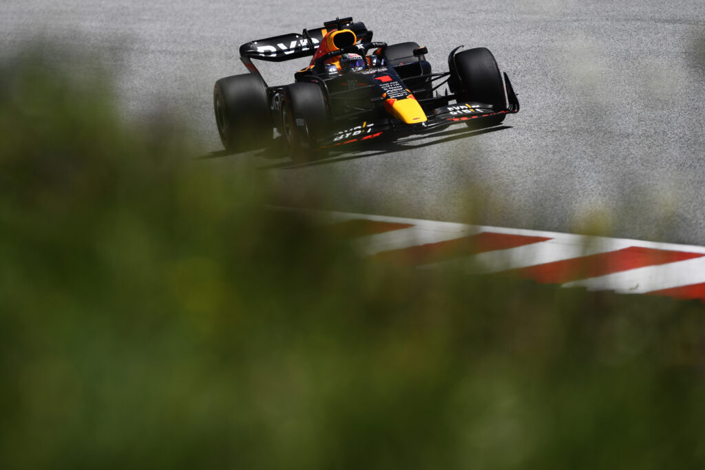 Qualifs GP d’Autriche : Verstappen en pole, les deux Mercedes au tapis !