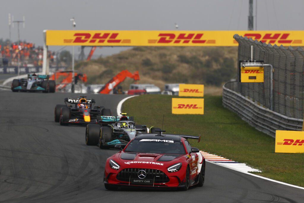 Toto Wolff défend les « décisions audacieuses » de Mercedes à Zandvoort