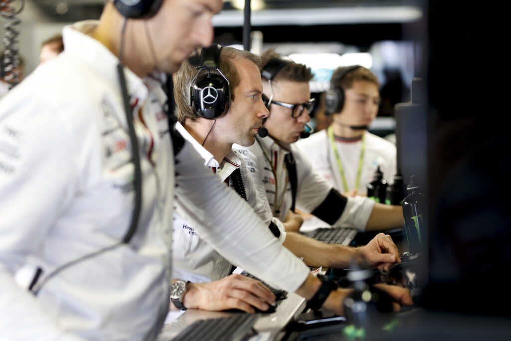 Mercedes veut battre Ferrari au championnat constructeurs