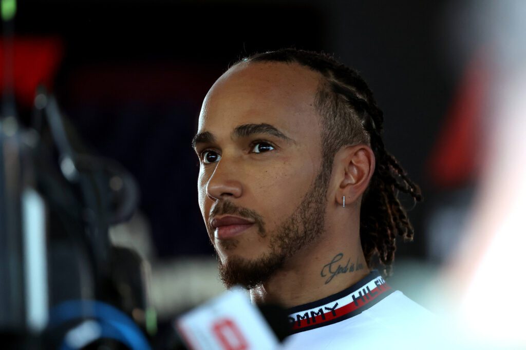 Hamilton se montre prudemment optimiste à la veille du GP de Singapour