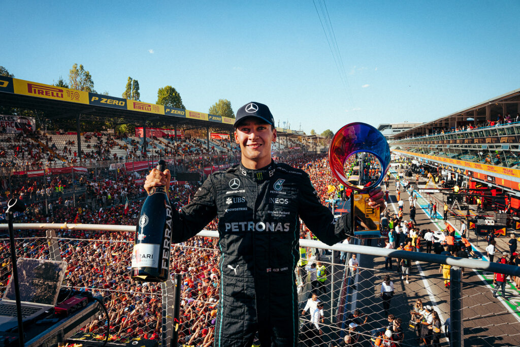 Russell satisfait du résultat, pas de la performance