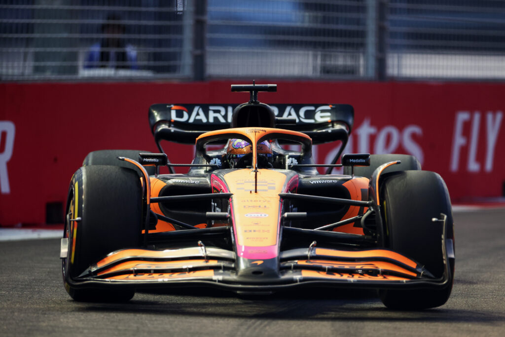 Ricciardo avec la dernière mise à jour sur sa McLaren au Japon
