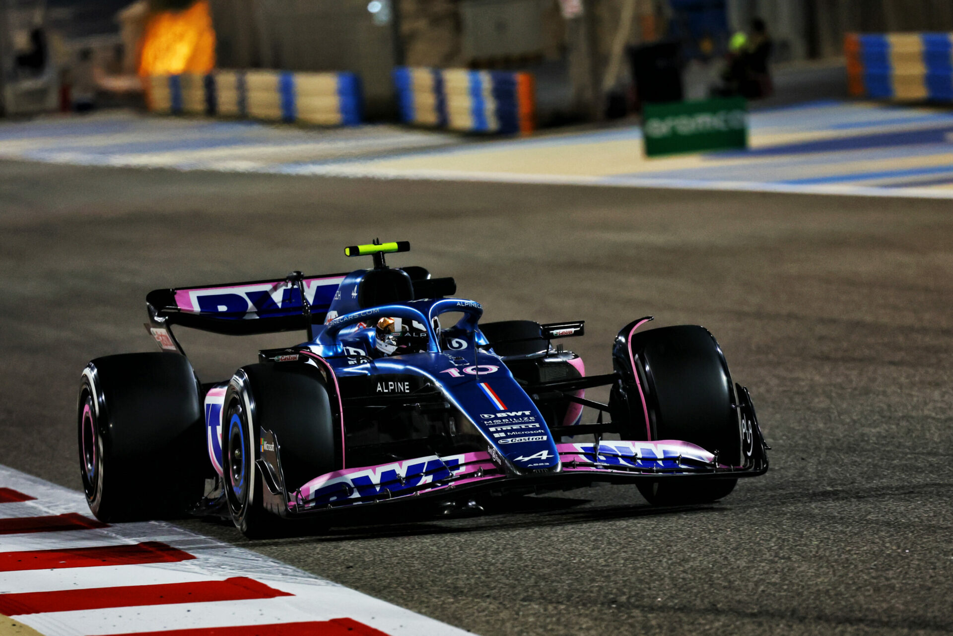 Alpine se débarrasse de la livrée rose de sa F1