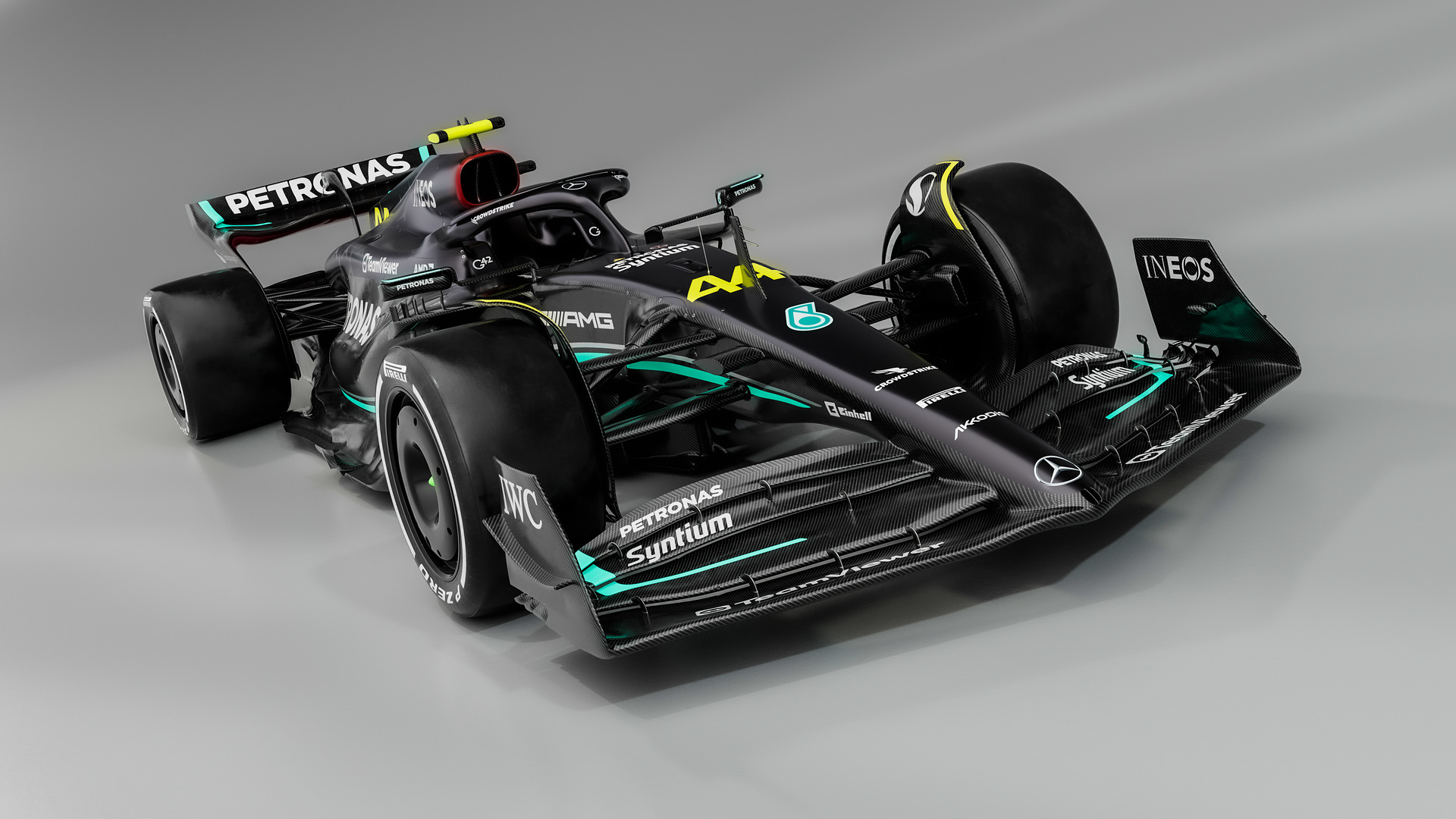 Une Mercedes W14 noire au nom de la performance