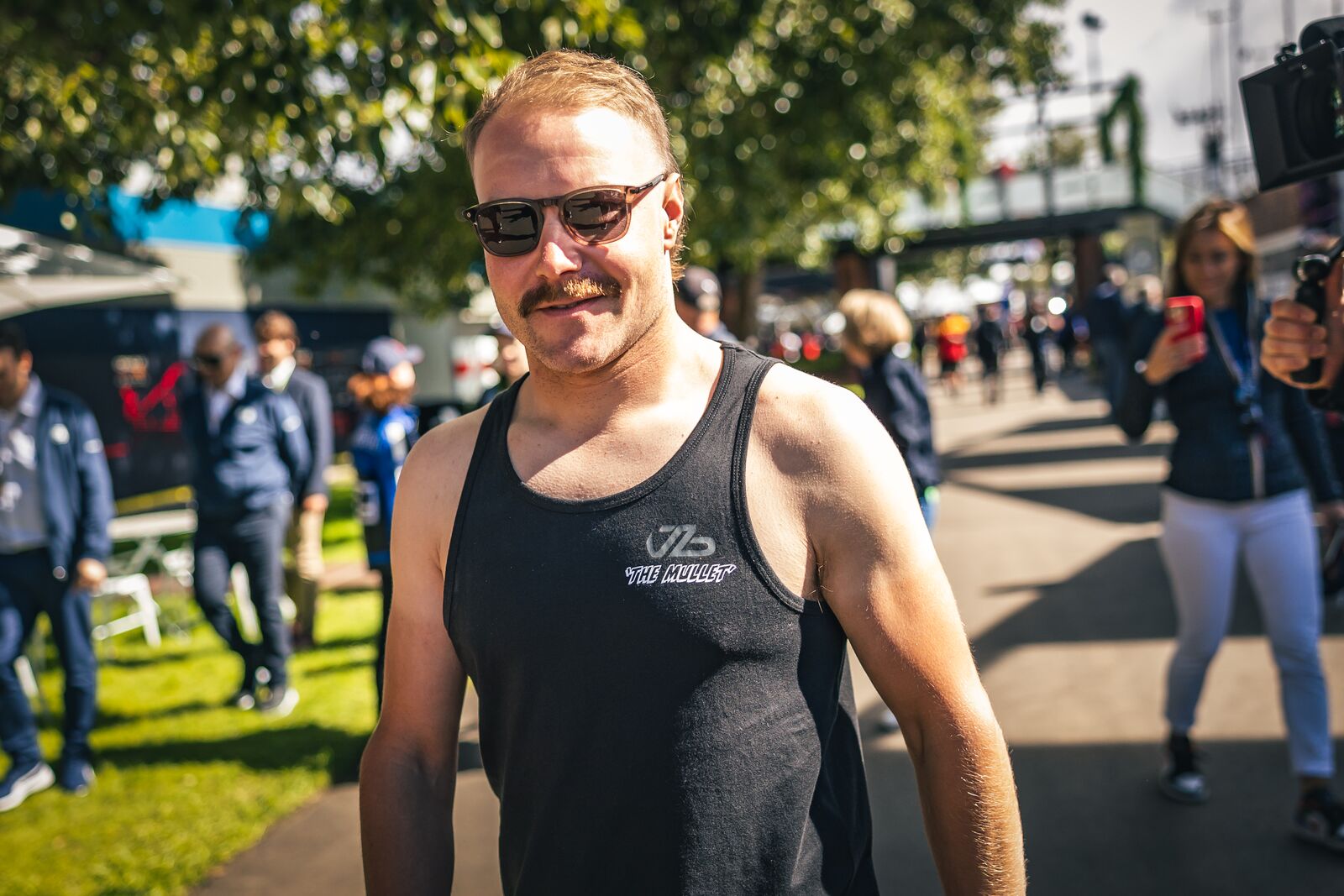 Valtteri Bottas coupe mulet