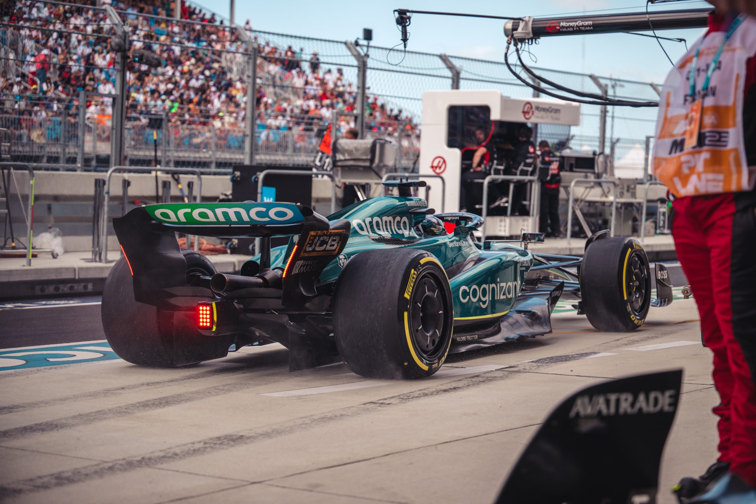 Pourquoi Aston Martin a choisi le moteur Honda ?