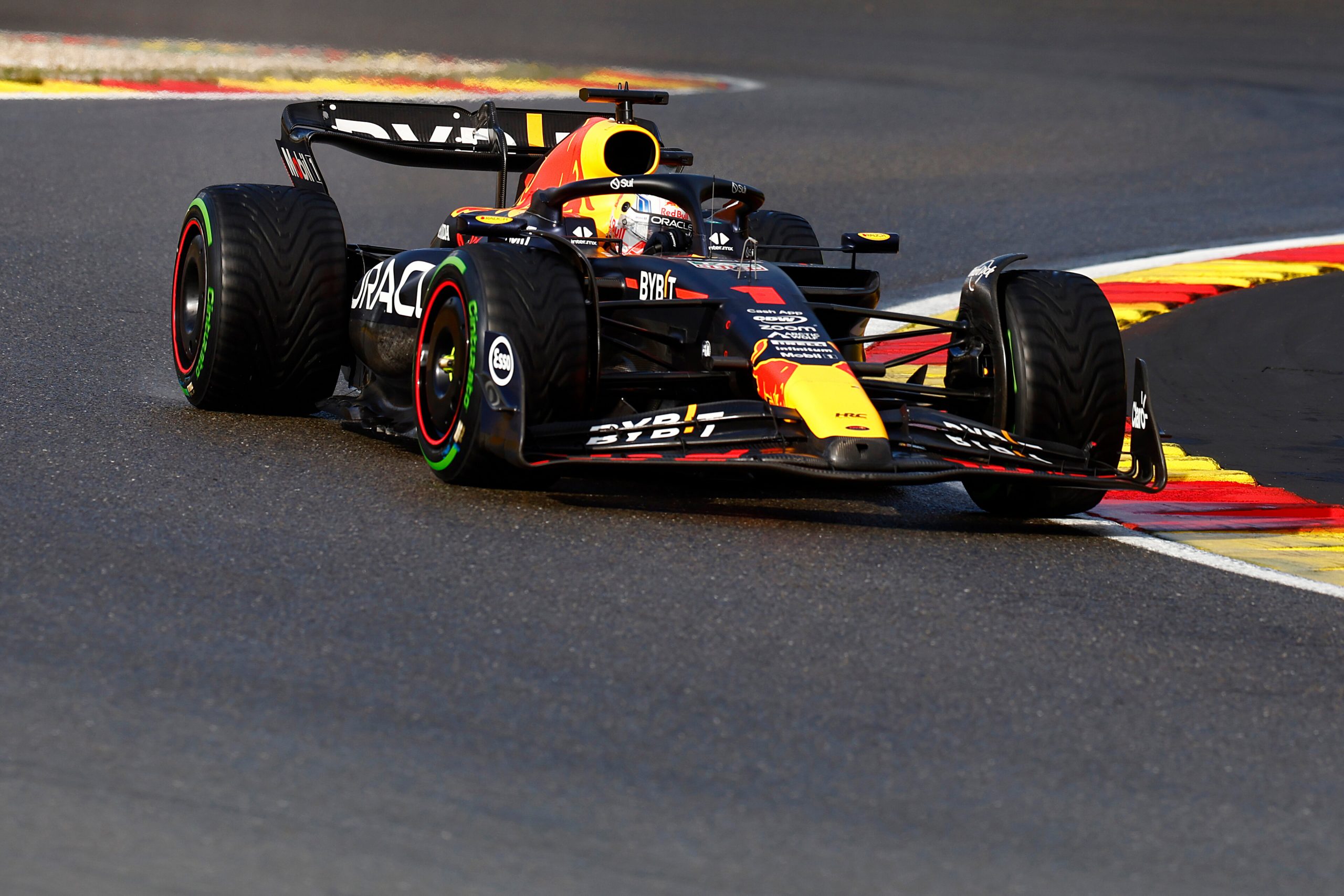 Montoya voit « sept ou huit pilotes » capables de gagner avec la Red Bull