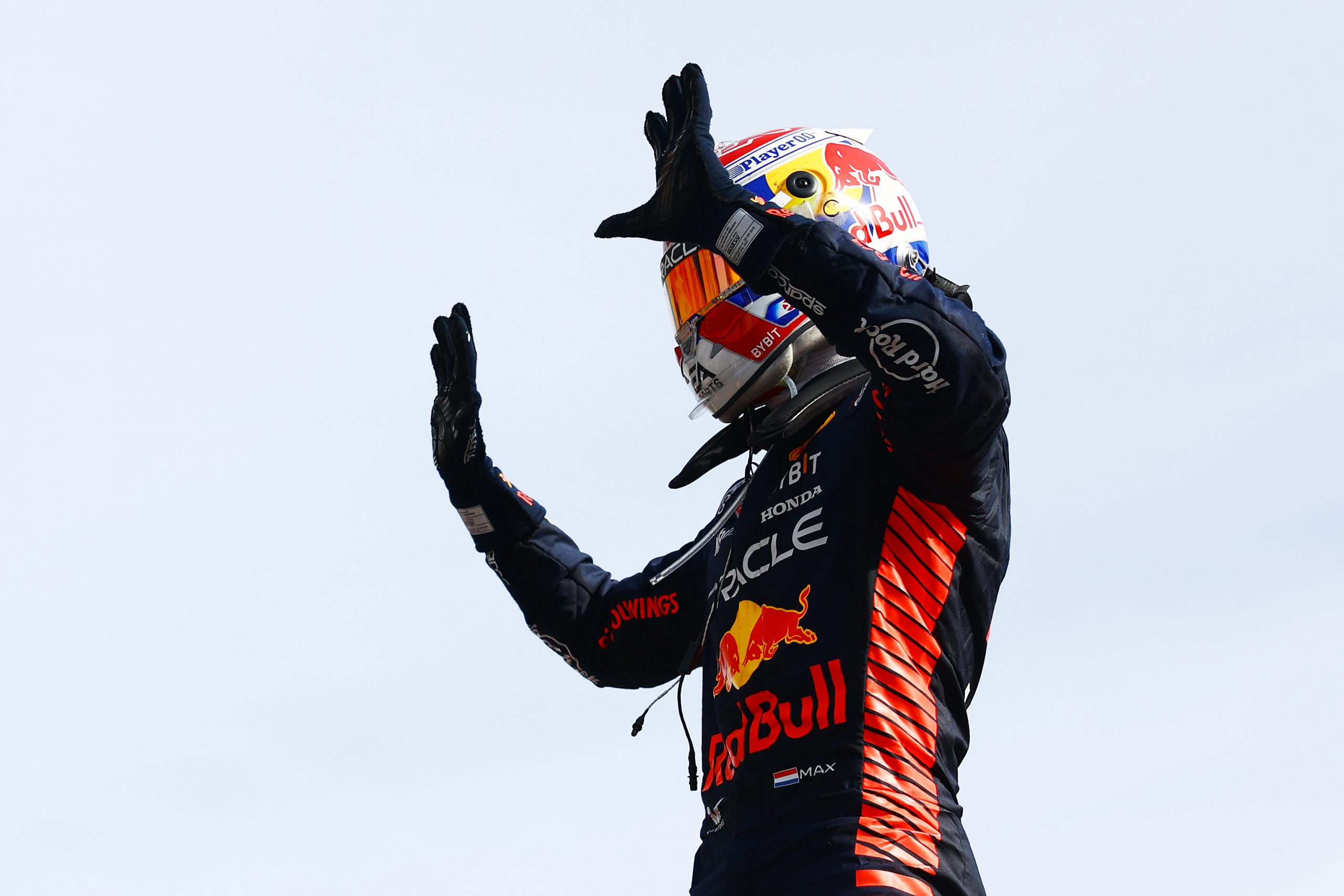 Max Verstappen signe sa dixième victoire consécutive, un record en F1