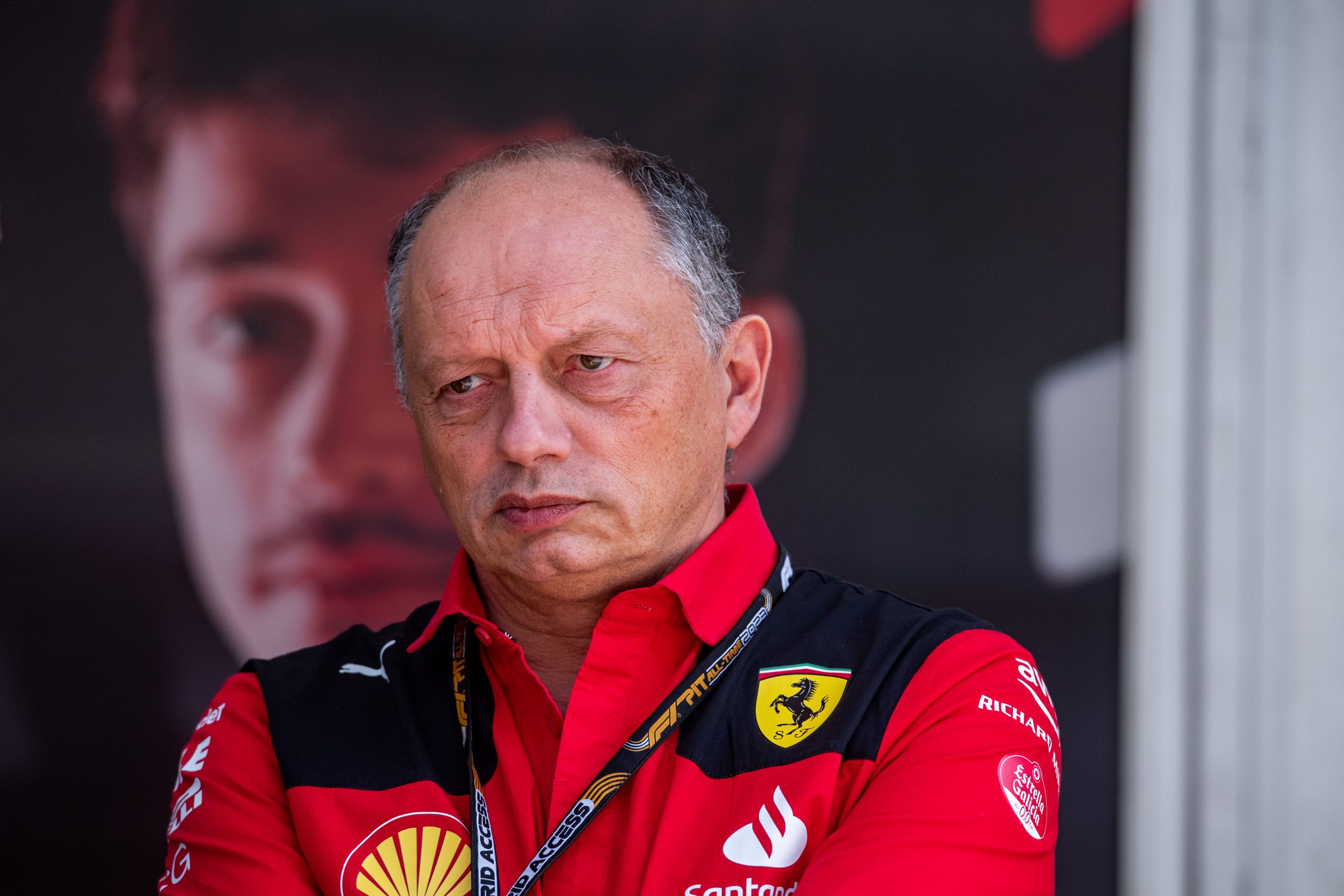 Chez Ferrari, Vasseur tape du poing sur la table avant le GP du Mexique