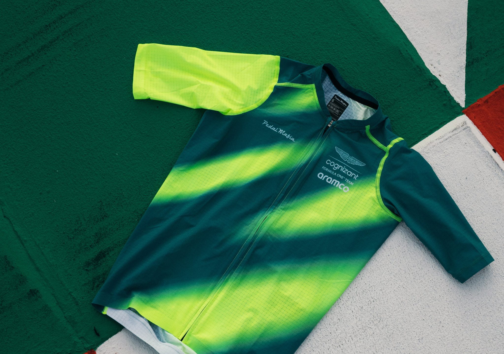 Aston Martin s’associe à Pedal Mafia