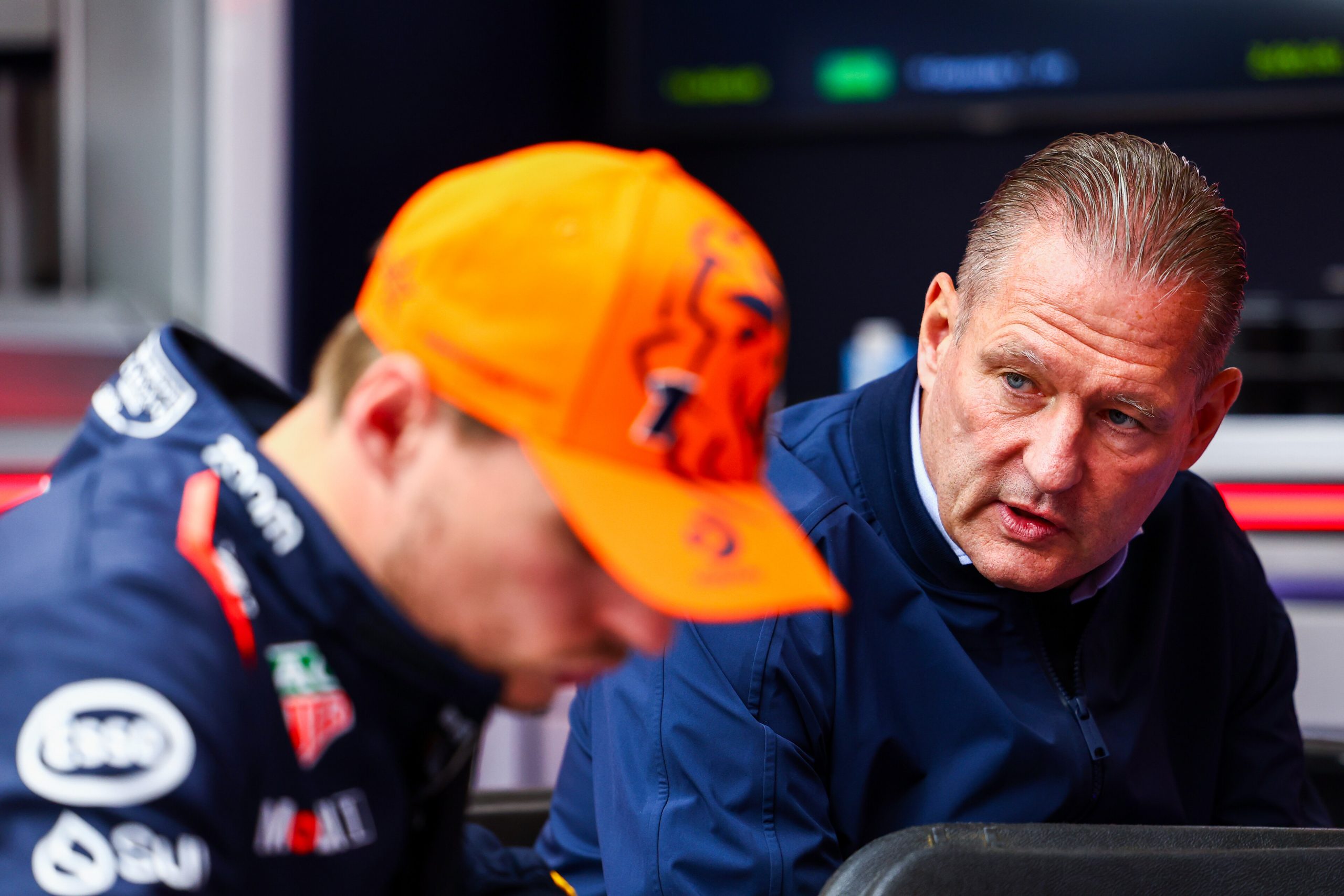 Steiner : “Jos Verstappen est frustré et il ne sait pas se taire“