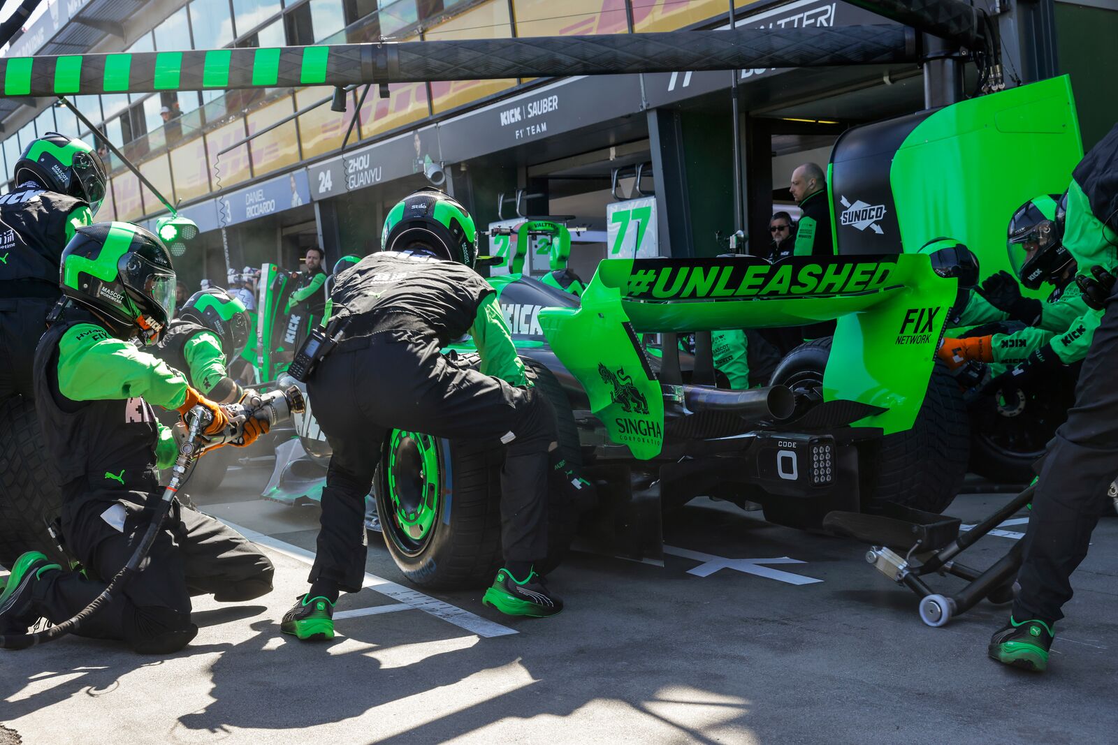 Stake F1 a travaillé « jour et nuit » pour résoudre ses problèmes d’arrêt au stand