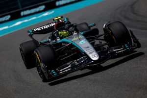En difficulté, Mercedes est « encouragée » par les progrès de McLaren