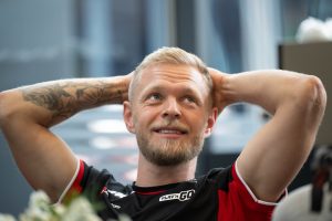 24 Heures de Daytona : Kevin Magnussen et la BMW M Hybrid V8 #24 s’élanceront depuis la pole