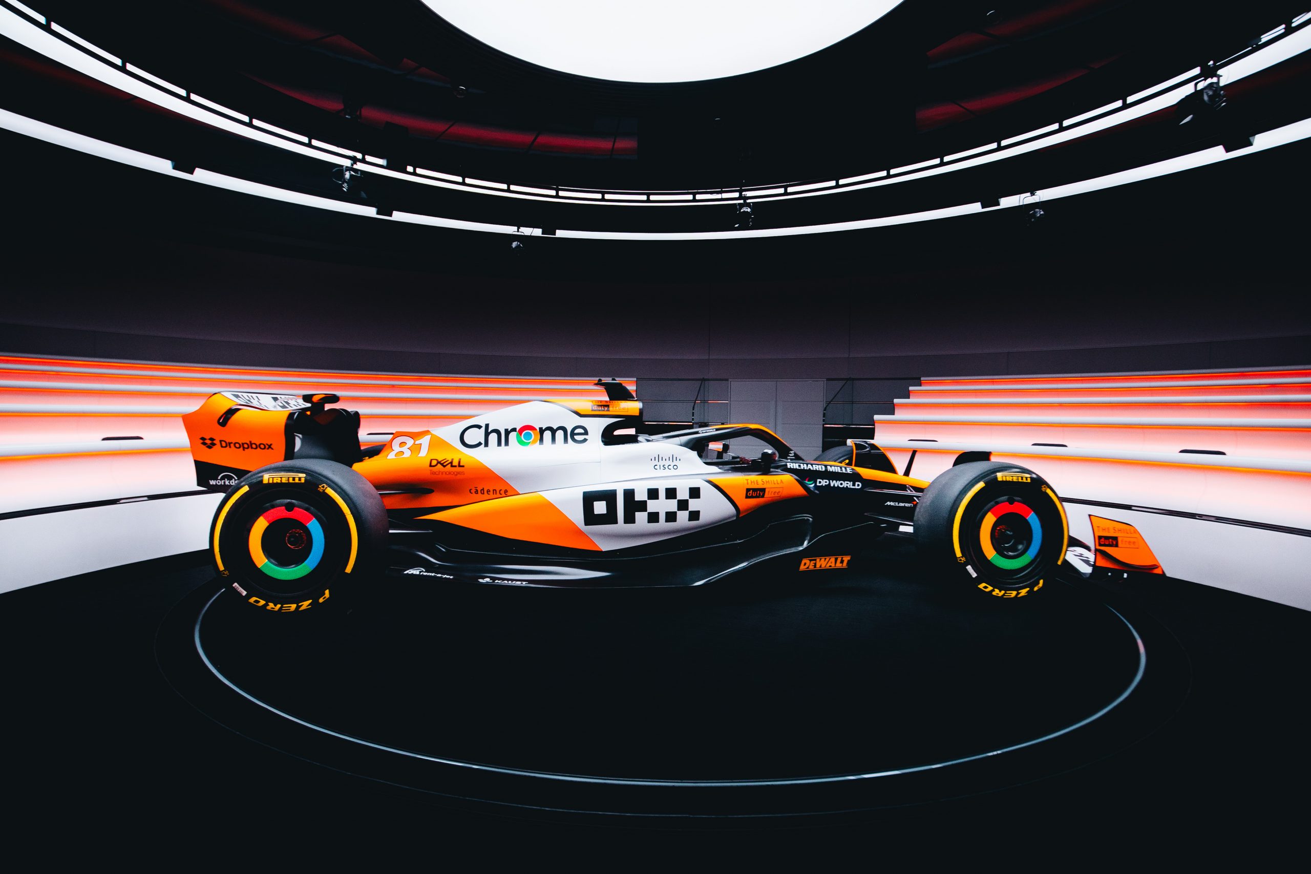 McLaren dégaine aussi une livrée spéciale de sa F1 pour Singapour