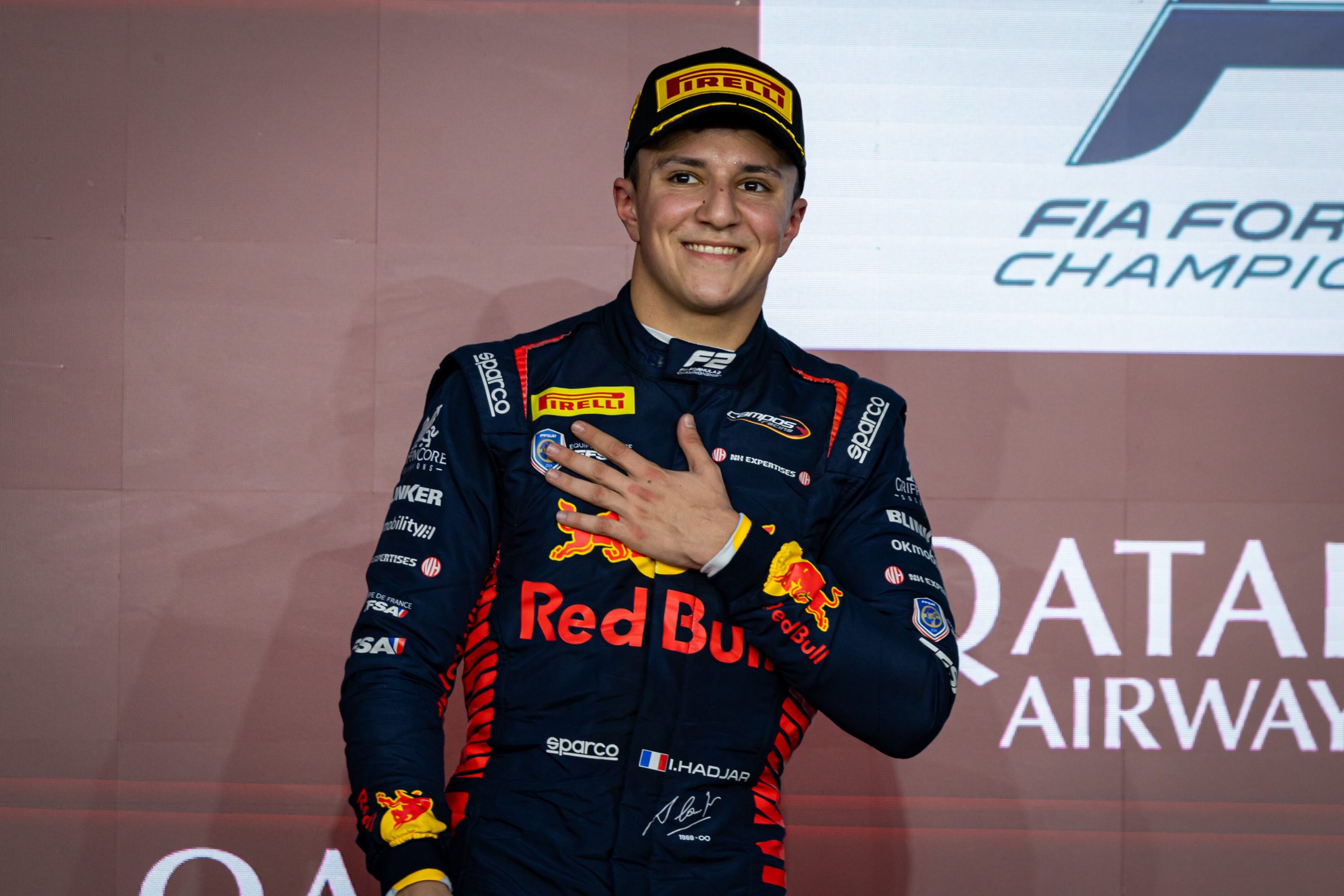 Red Bull se prépare à un remaniement : Sergio Perez out, Isack Hadjar in ?