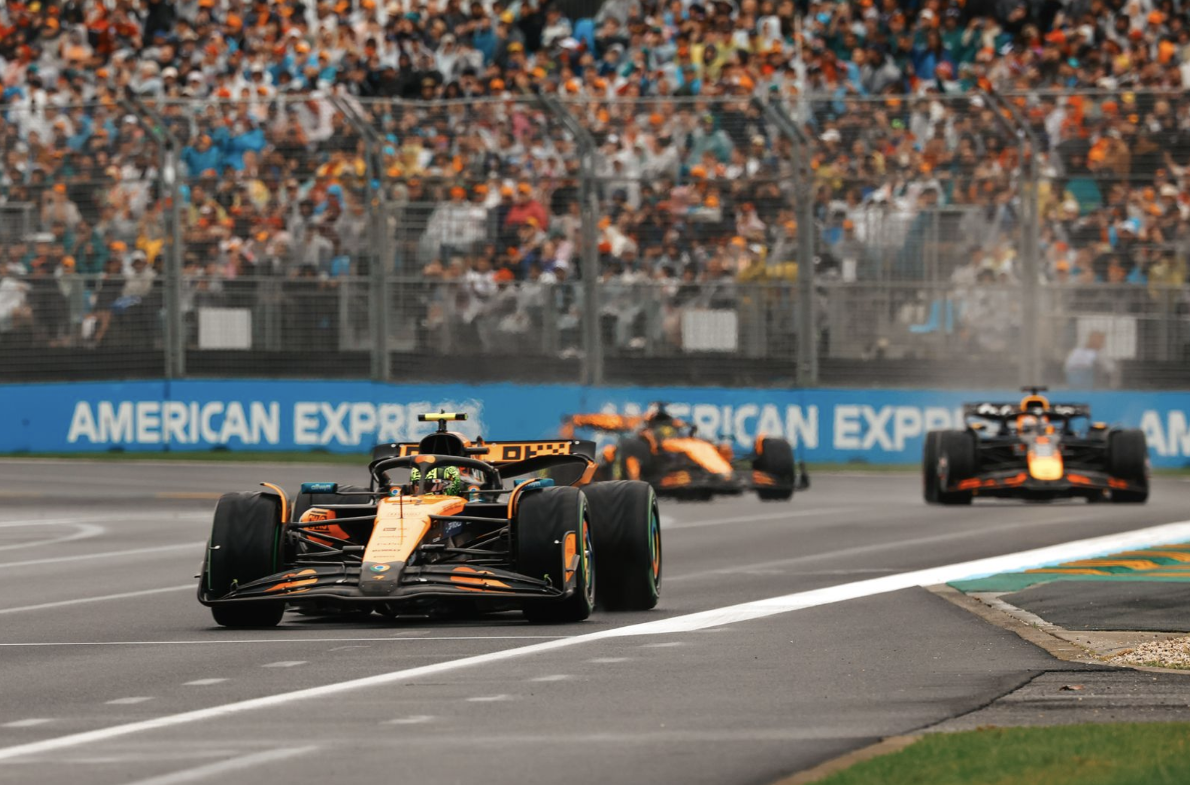 Grand Prix d’Australie : Lando Norris triomphe au terme d’une course chaotique