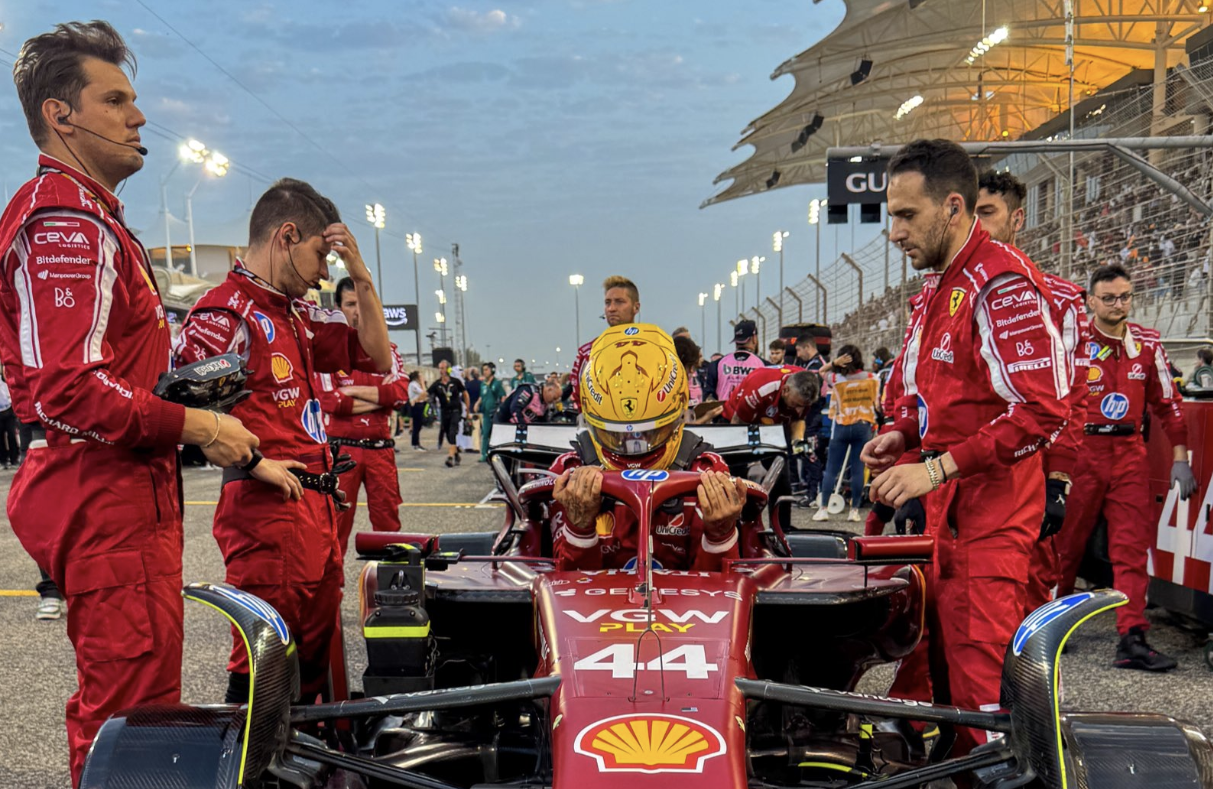 Lewis Hamilton compare sa Ferrari à un « alien »