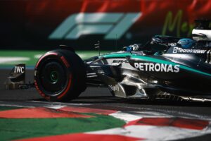 Russell critique la gestion des consignes d’équipe chez Mercedes après le Grand Prix de Mexico